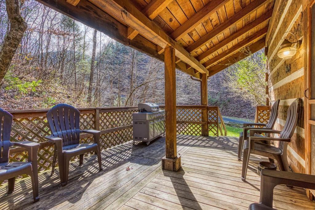 Bear End Villa Сивиървил Екстериор снимка