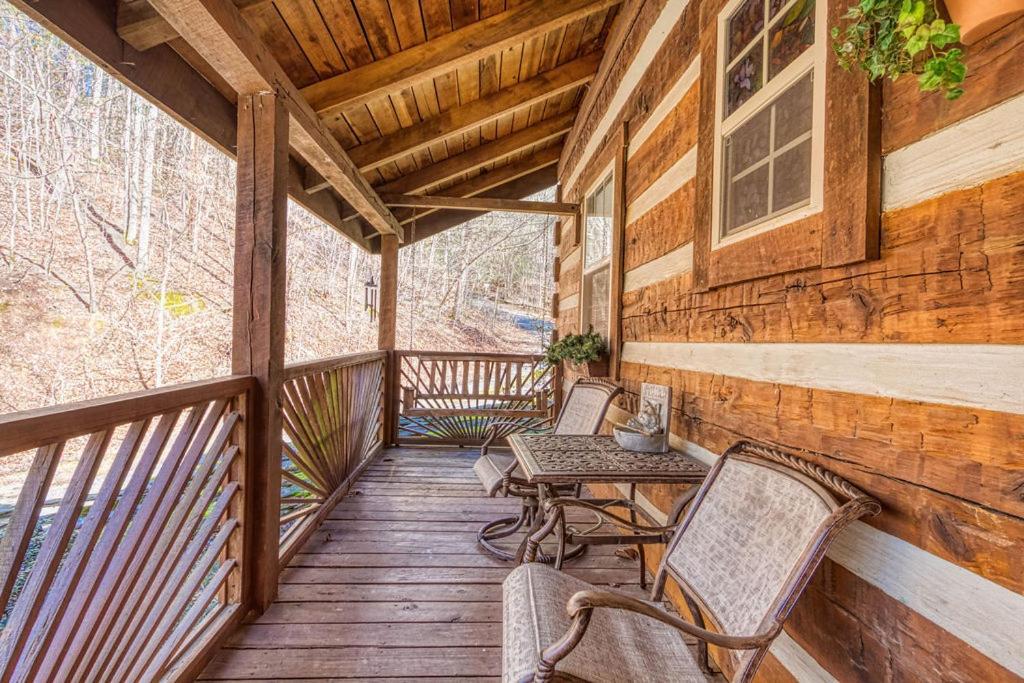Bear End Villa Сивиървил Екстериор снимка