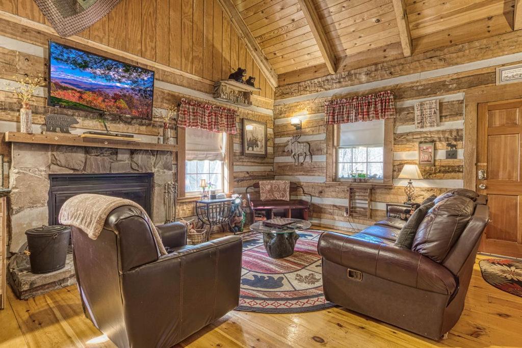 Bear End Villa Сивиървил Екстериор снимка